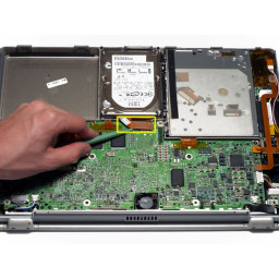 Замена жесткого диска PowerBook G4 Titanium DVI